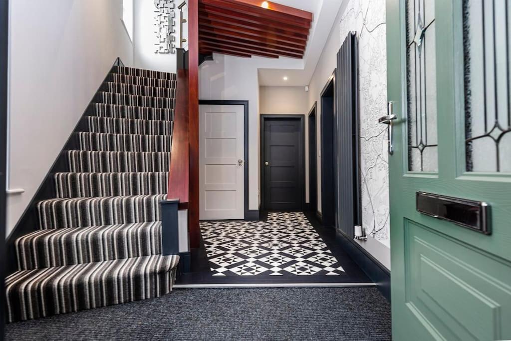 Bootique House - Luxury Group Accommodation In Wakefield Dış mekan fotoğraf
