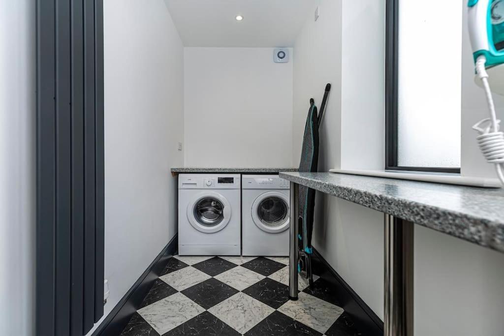 Bootique House - Luxury Group Accommodation In Wakefield Dış mekan fotoğraf